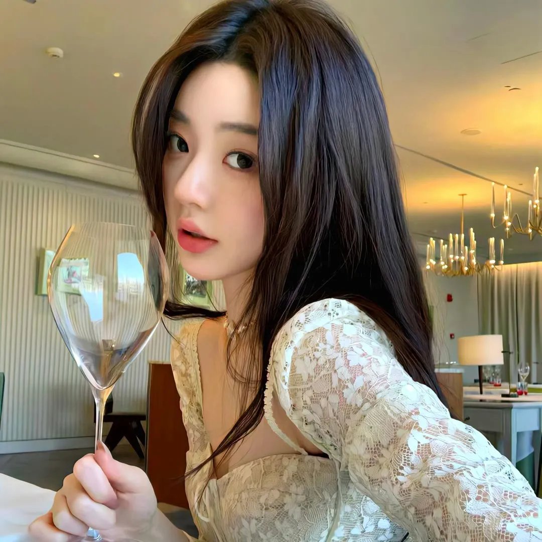 玛丽莲有深黑之眸